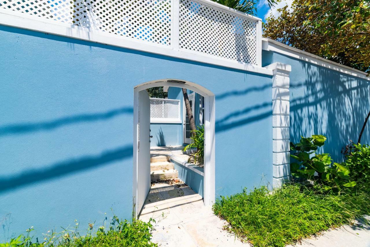 Saunders 3Bd Beach Cottage Nassau Exterior photo